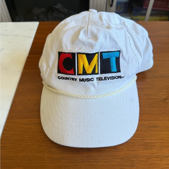 Vintage Country Music Television CMT Logo White Cap - Picture 2 of 4